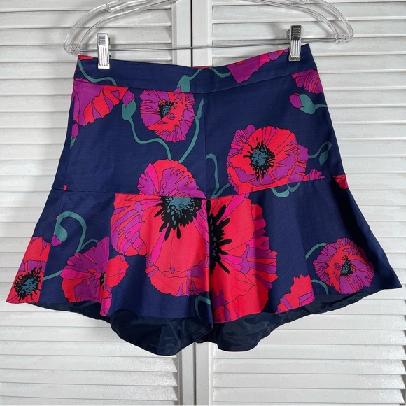 Trina Turk Floral Poppy Shorts Navy Pink – Size 4 Approx – Summer Style - Picture 1 of 10